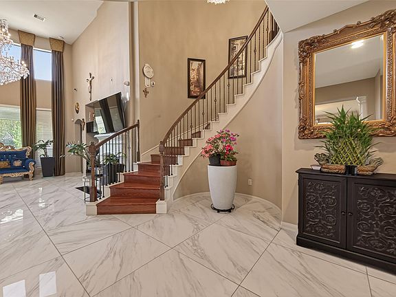5th image of 2607 Cobble Springs Ln