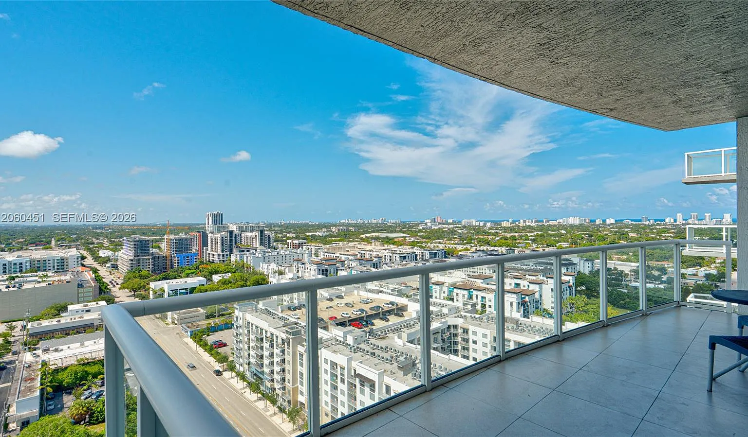 Strada 315 Condo — Photo 1