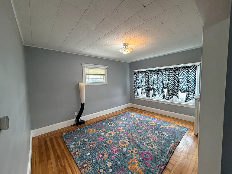 1028 N Shore Rd #1 — Photo 9