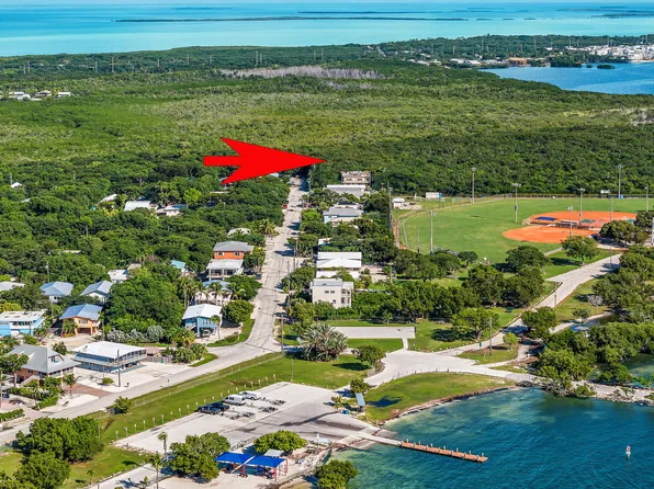 190 Dove Creek Dr, Tavernier, FL 33070