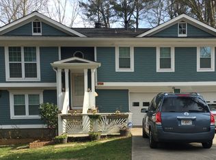 5728 Darry Cir, Norcross, GA 30093