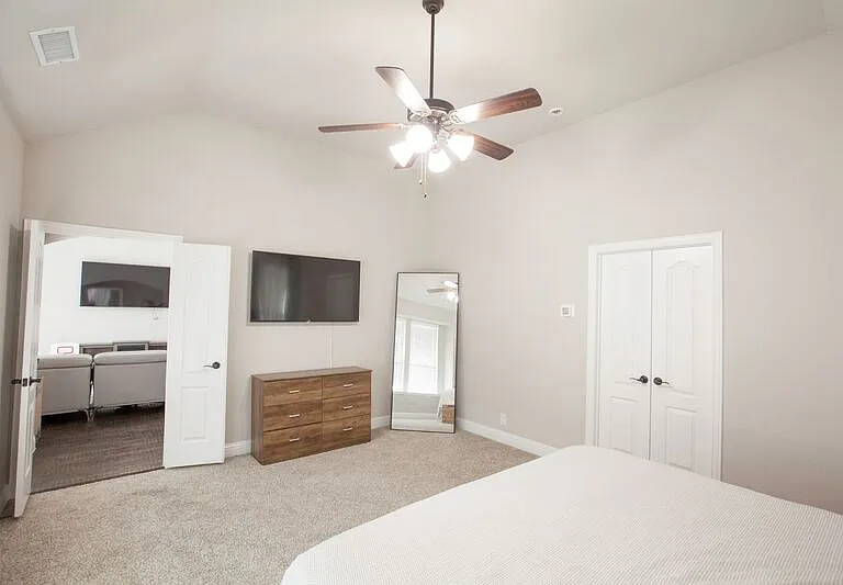 1501 Laurence Ln — Photo 19