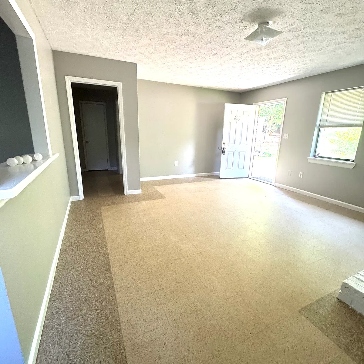 Building Photo - 485 N Bluff Rd #495