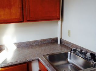 67 Hanover St APT 1, Lebanon, NH 03766