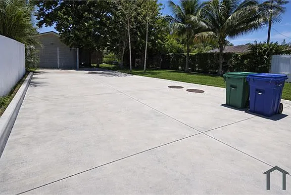 11980 SW 213th St — Photo 22