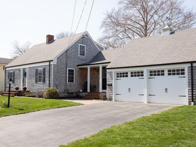 961 Tradewind St, New Bedford, MA, 02740