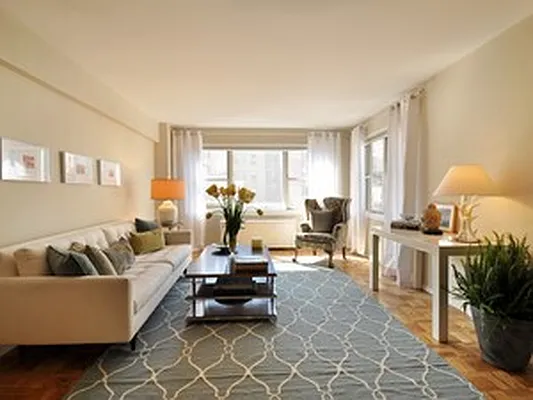 Sold by Corcoran | media 7