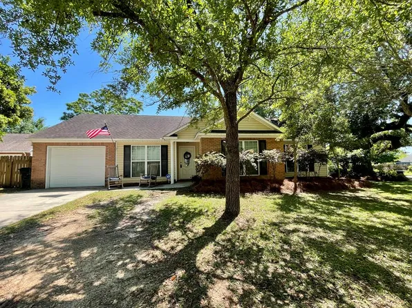 3800 Sage Meadows Dr, Valdosta, GA 31605