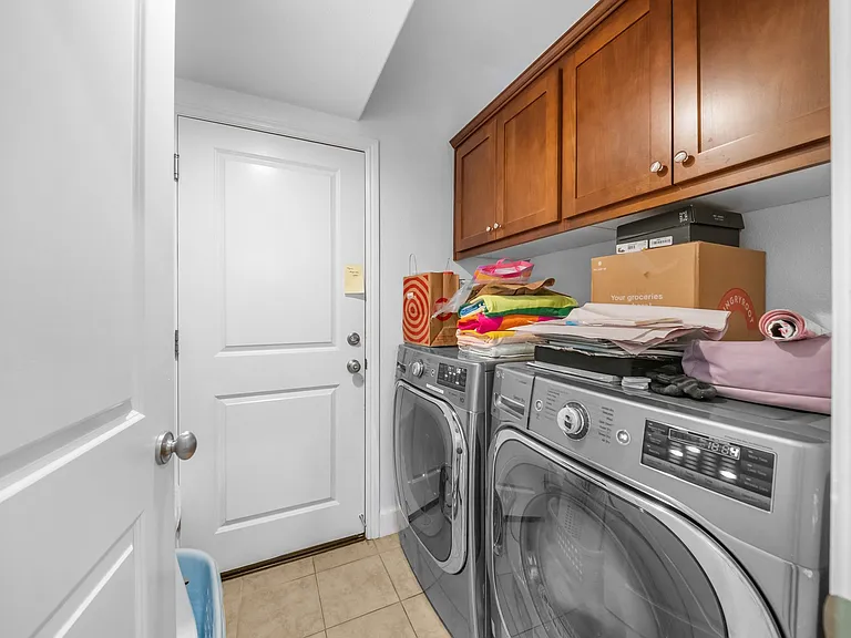 Washer Dryer Room