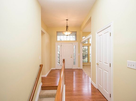 4th image of 6057 Langton Cir