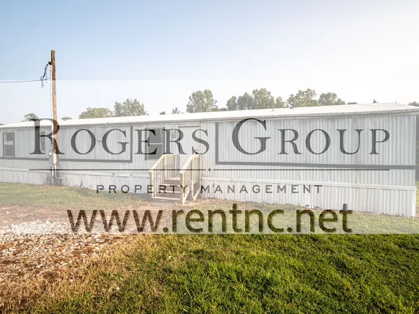 241 Hidden Lake Ln, Kittrell, NC 27544