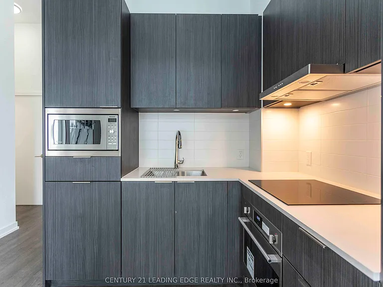 8 Olympic Garden Dr #S902 — Photo 26