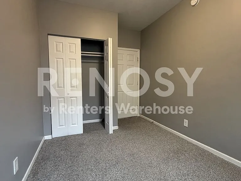 2540 12th Ave S #2 — Photo 6
