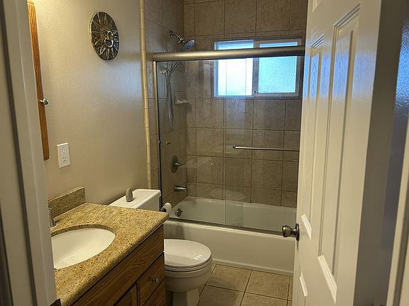 5th image of 891 Vanda Way