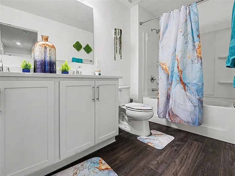 905 Overpool Ave — Photo 6