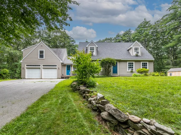 12 Thistle Lane, Falmouth, ME 04105