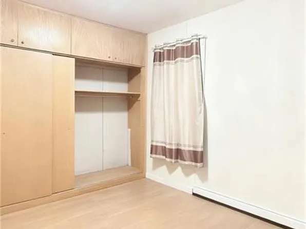 1012 39th St APT 4A, Brooklyn, NY 11219