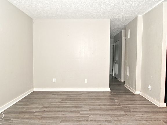 2nd image of 2178 White Ave