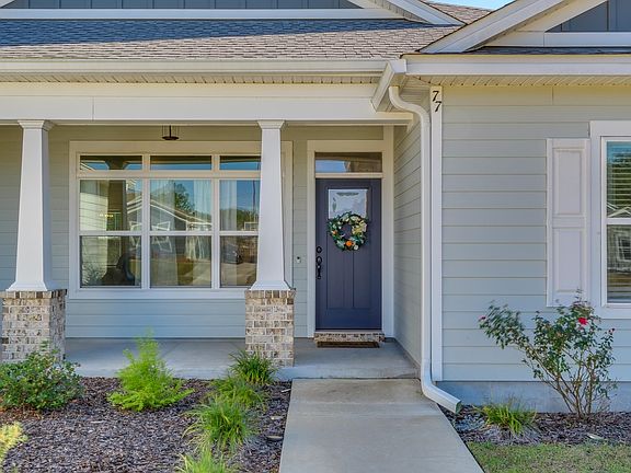 2nd image of 77 Savannah Forest Cir