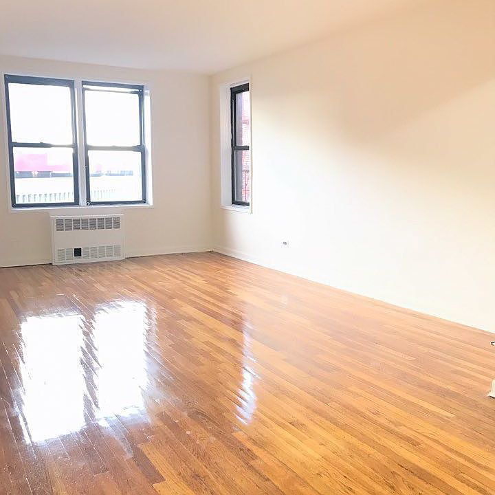 2nd image of 8920 55th Ave APT 3K
