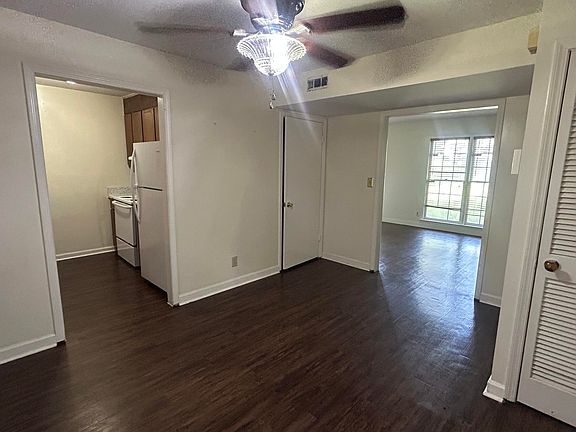 5th image of 5081 Nisbet Dr