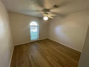 11918 Kirknoll Dr — Photo 10