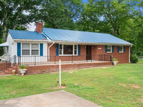 1594 Wolf Island Rd, Reidsville, NC 27320