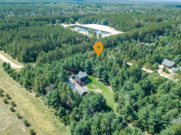 N8656 Lake Ct, New Lisbon, WI 53950