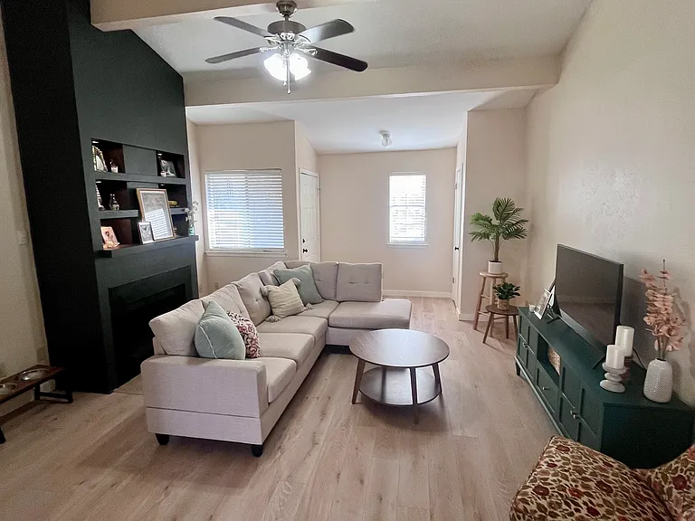 2800 Longmire Dr #3 — Photo 5