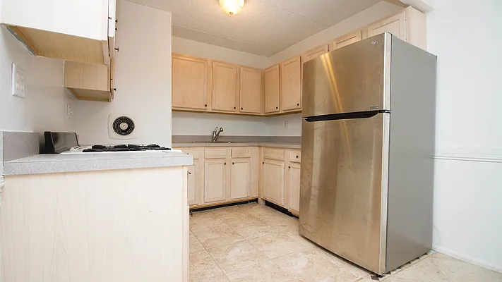 Rented by Nooklyn NYC LLC | media 16