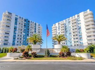 935 N Halifax Ave APT 402, Daytona Beach, FL 32118