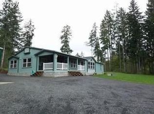 28594 Chapman Rd, Scappoose, OR 97056