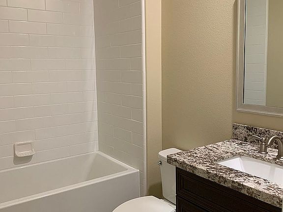 2nd image of 21121 Willow Heights Dr