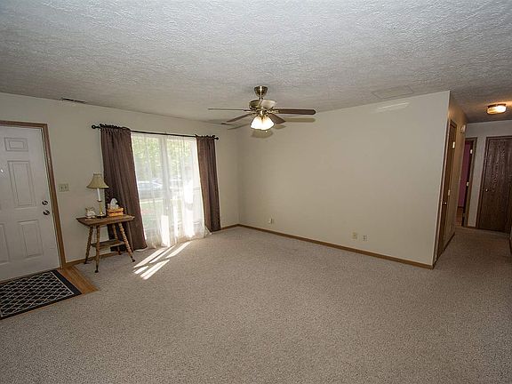4th image of 3740 Rawlings Dr