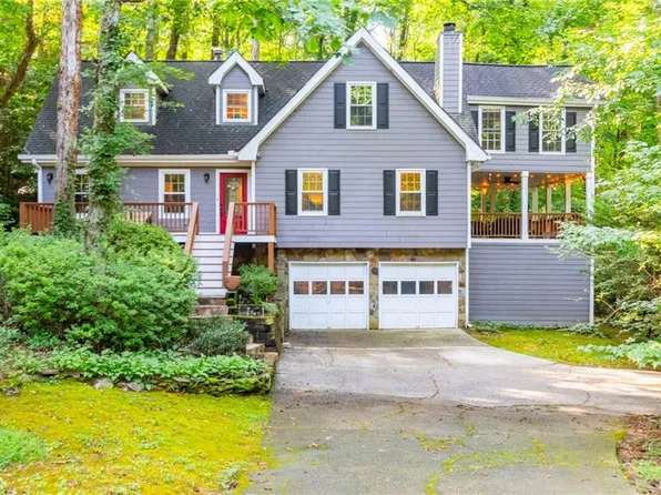 1175 Forest Brook Ct, Marietta, GA 30068