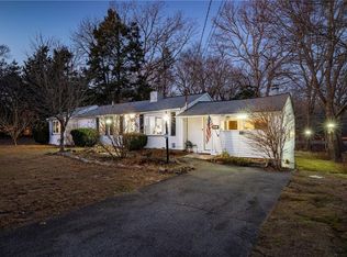 431 1st Ave, East Greenwich, RI 02818