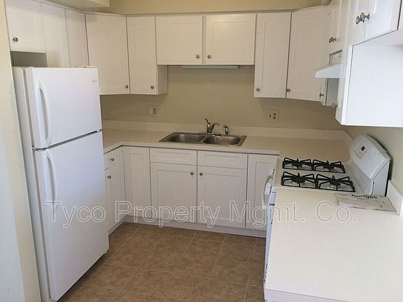 2nd image of 591 D St APT B