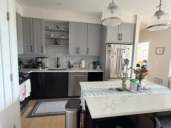 287 Maverick St, Boston, MA 02128