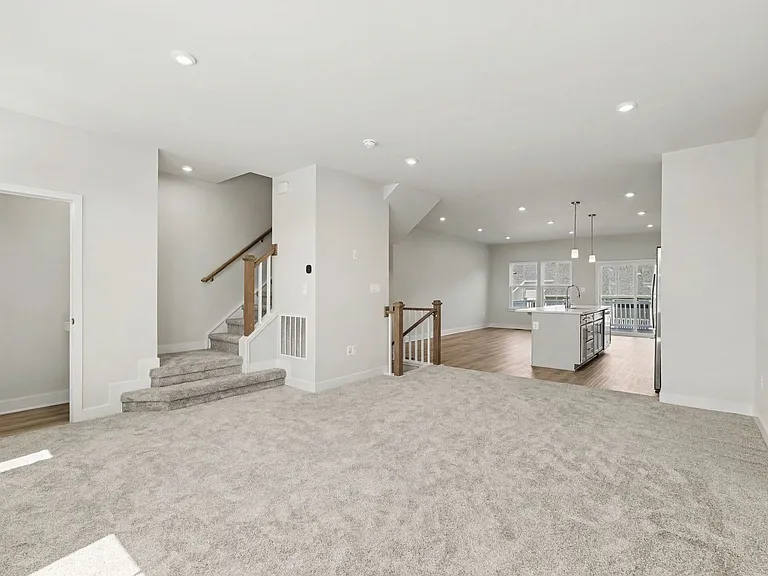 9177 Edenderry Dr — Photo 9