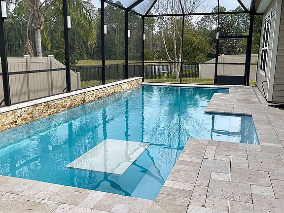 3rd image of 37 San Telmo Ct