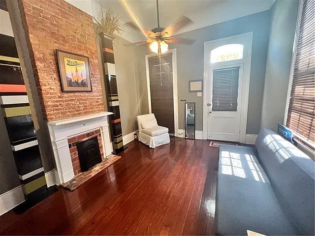 2 bed, 2.0 bath, 1029 sqft, $2,000 — Photo 3
