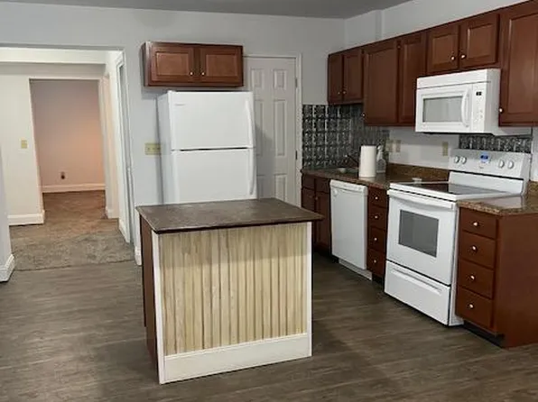 900 S Main St #106, Lewistown, PA 17044