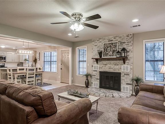 3rd image of 1822 Valletta Ln