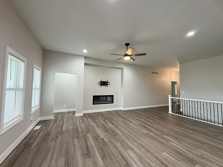 4101 Westgate Dr — Photo 9