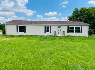 9913 N Meridian Rd, Denver, IN 46926