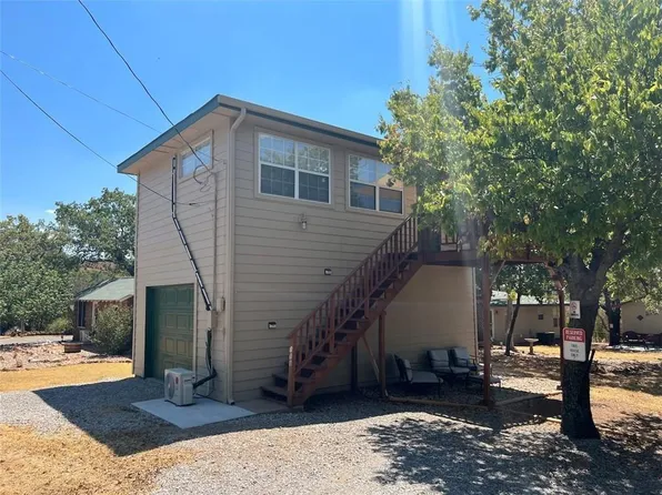 113 Hocutt Aly, Medicine Park, OK 73557