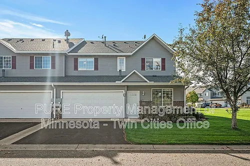 1877 111th Ave NE Photo 1
