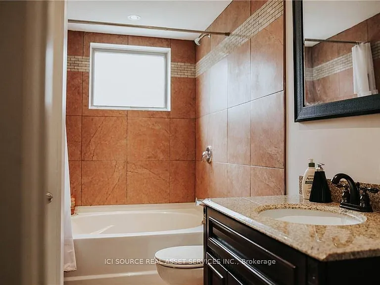 1 Vera Ct #BASEMENT — Photo 11