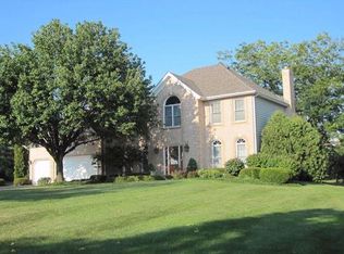 531 Bailey Dr, Batavia, IL 60510