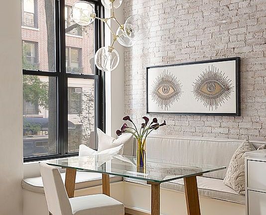 4th image of 109 W 70th St